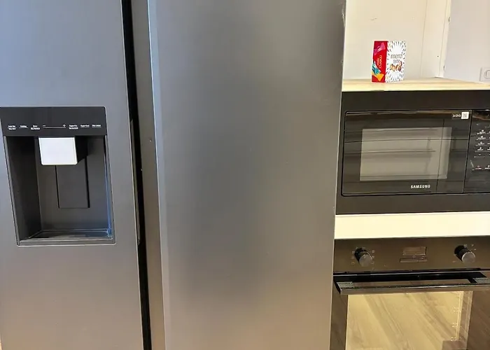 Chez Jonathan Apartment *